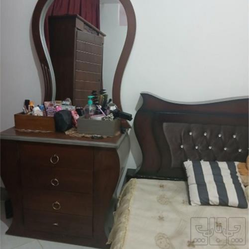 خانه و  آشپزخانه - اتاق خواب - تخت خواب